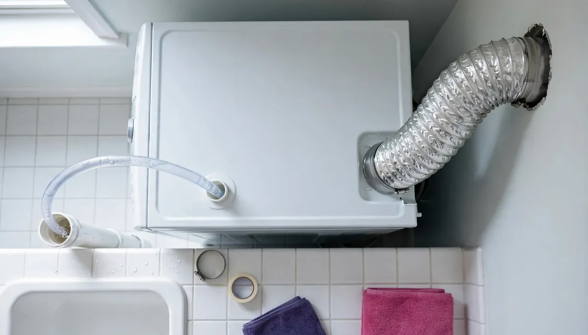 Comment raccorder l'évacuation d'un sèche-linge ?
